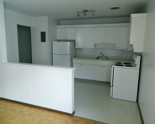2 Br Apartment For Rent Henderson At Mcleod North Kildonan Winnipeg Affordable Apartment Housing Rental Properties Winnipeg 2 Br Apartment For Rent Henderson At Mcleod North Kildonan Winnipeg Affordable Apartment Housing Rental Properties Winnipeg